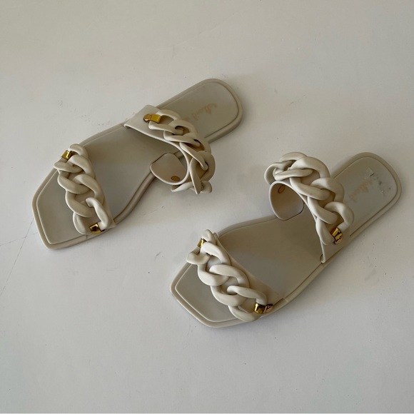 Beige Braided Design Jelly Open-toe Sandals - Picture 2 of 5